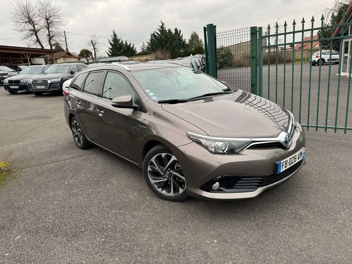 Véhicule de qualité MKI AUTO